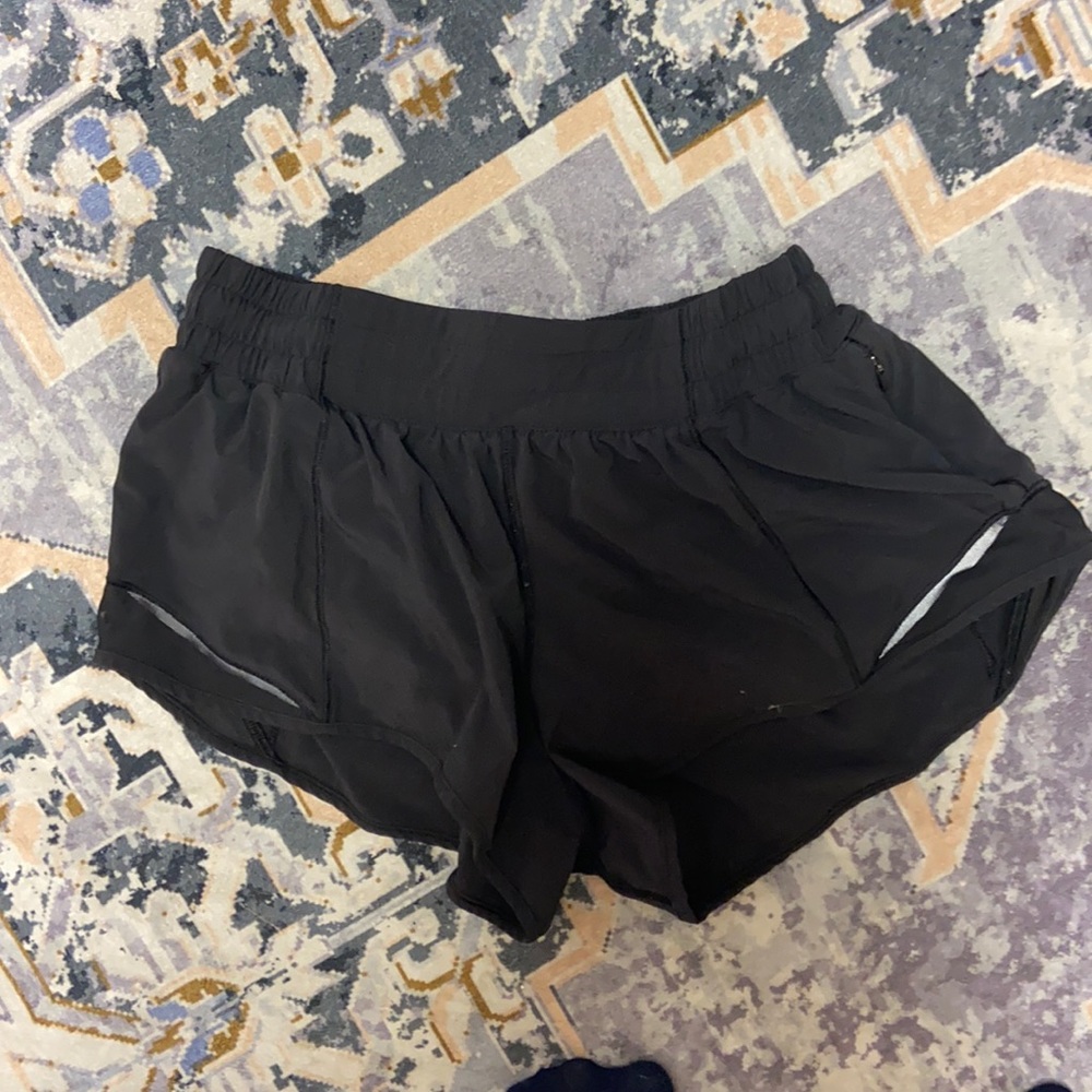 black lulu shorts barely worn!